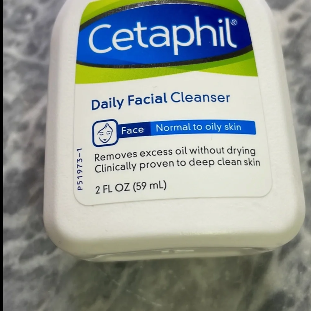 New Cetaphil Daily Facial Cleanser‎